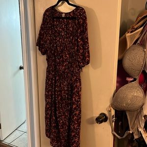 NWT old Navy burgundy floral sweetheart neckline short sleeve dress